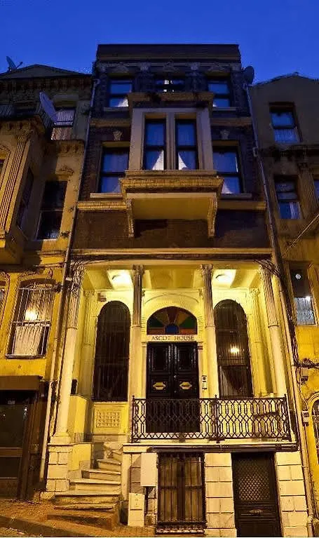 Ascot House Apartment Istanbul